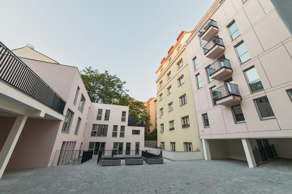 Apartment Sv Johan Prague